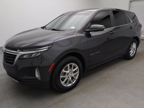 Used 2023 Chevrolet Equinox LT AWD/4WD image 2