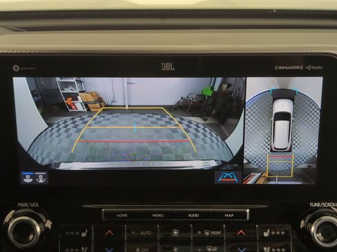 Used 2021 Toyota Highlander Platinum image 26