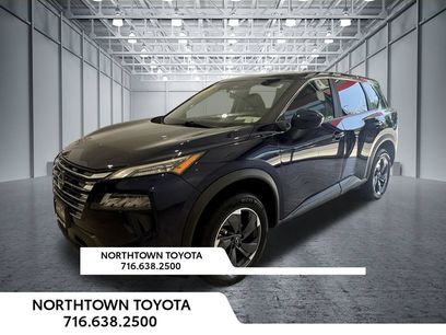 Used 2025 Nissan Rogue SV