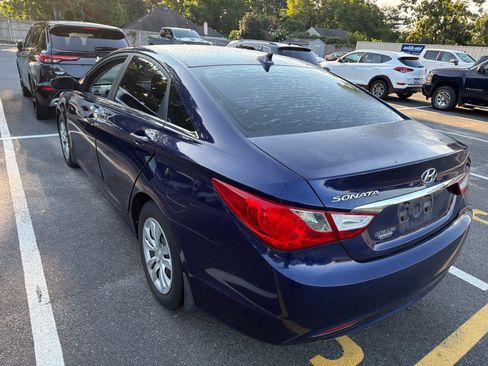 Used 2011 Hyundai Sonata GLS FWD image 4