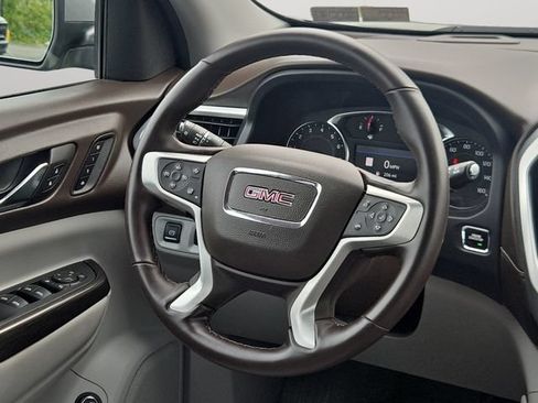 Used 2023 GMC Acadia SLT w/ Preferred Package AWD/4WD image 19