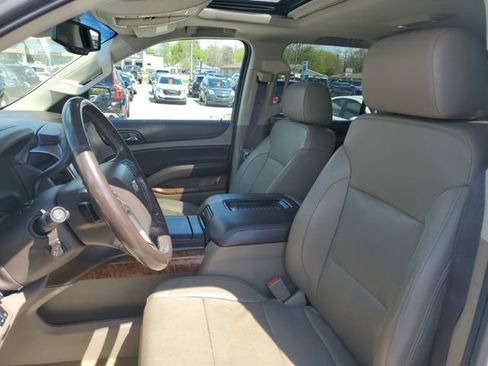 Used 2018 Chevrolet Tahoe Premier w/ Max Trailering Package AWD/4WD image 7