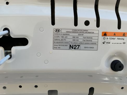 Used 2024 Hyundai Ioniq 5 SEL RWD image 24