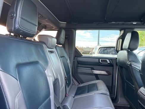 Used 2021 Ford Bronco Outer Banks w/ Sasquatch Package image 30