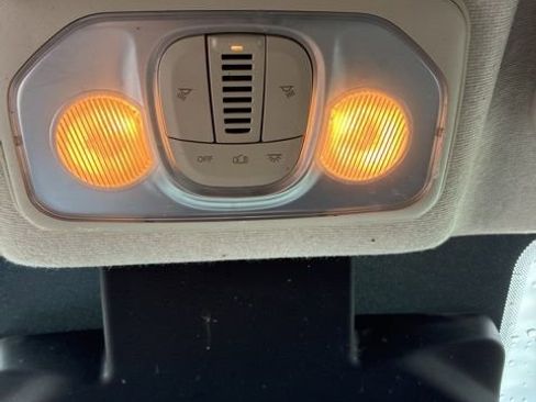 Used 2023 RAM ProMaster 2500 FWD image 13
