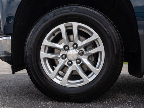 Used 2019 Chevrolet Silverado 1500 LT w/ All-Star Edition AWD/4WD image 13