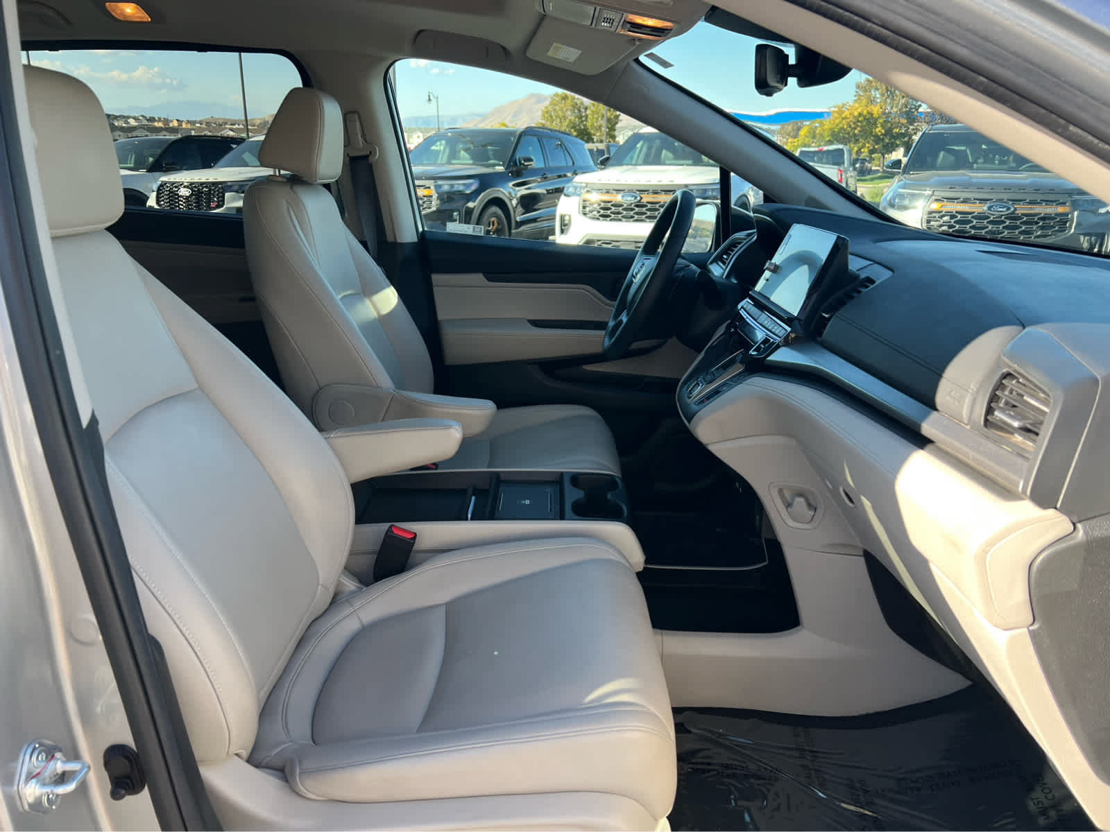 Used 2025 Honda Odyssey EX-L image 17