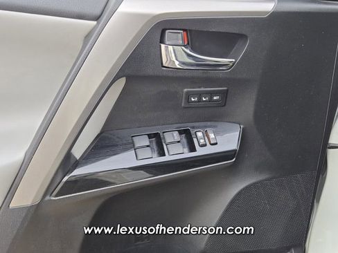 Used 2016 Toyota RAV4 Limited w/ Advanced Technology Package image 20