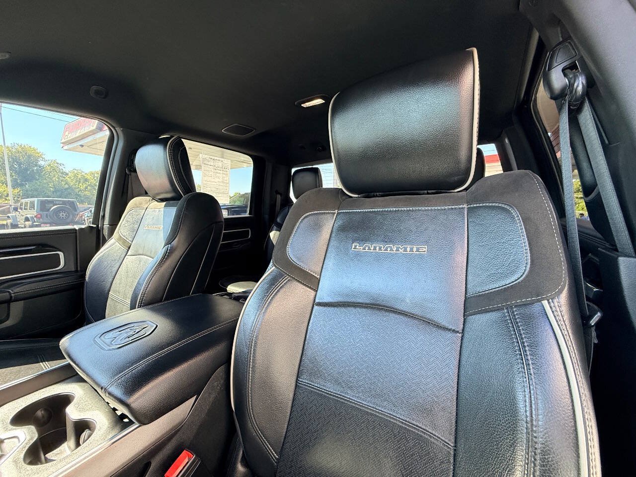Used 2021 RAM 3500 Laramie AWD/4WD image 30