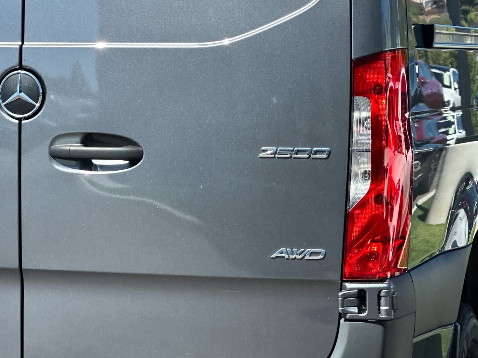 New 2025 Mercedes-Benz Sprinter 2500 image 33