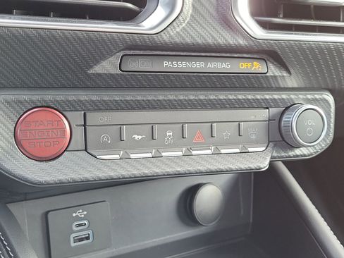 Certified 2025 Ford Mustang GT Premium image 28