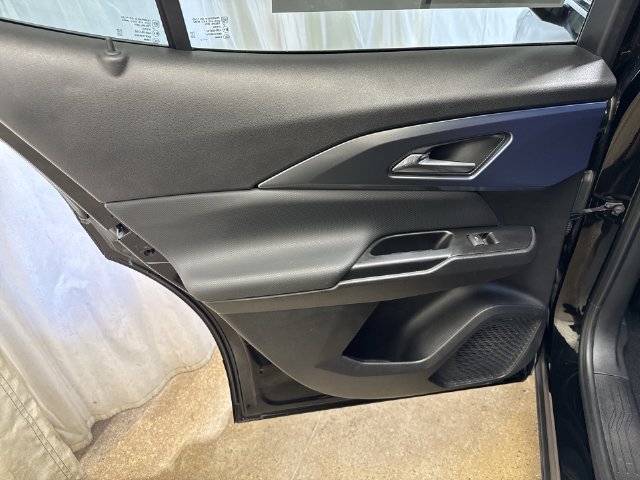 Used 2024 Chevrolet Equinox EV LT AWD/4WD image 23