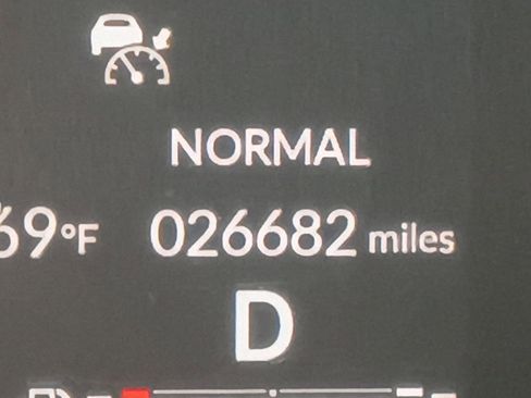 Used 2025 Honda Odyssey Sport-L image 2