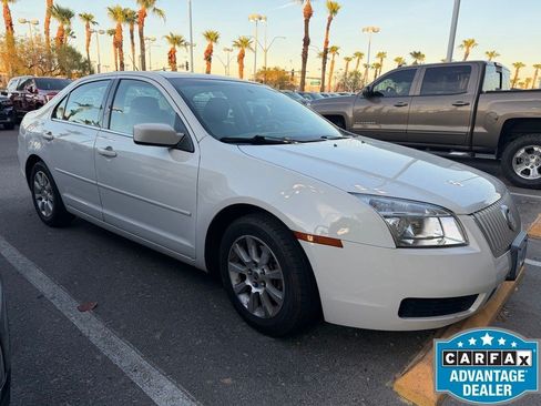 Used 2009 Mercury Milan FWD image 2