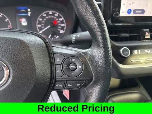 Used 2023 Toyota Corolla LE image 18