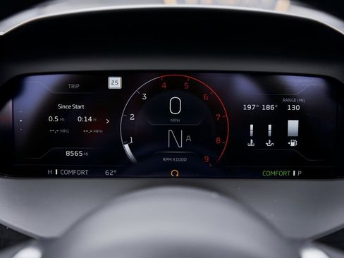 Used 2024 McLaren 750S image 56