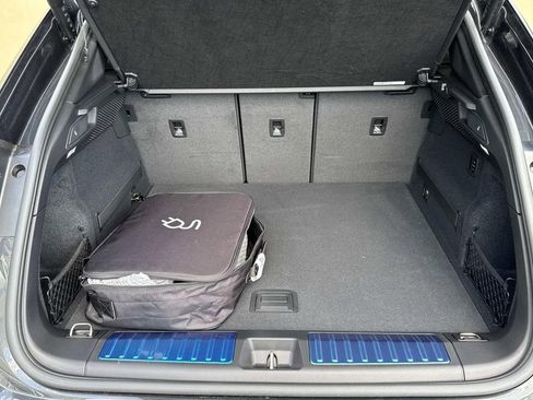 New 2024 Porsche Macan 4 Electric image 13