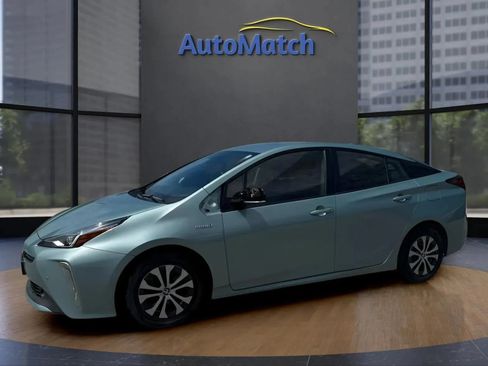 Used 2021 Toyota Prius LE AWD/4WD image 6