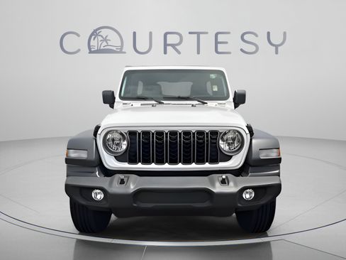 Certified 2025 Jeep Wrangler Unlimited Sport AWD/4WD image 8