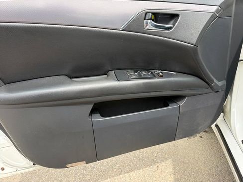 Used 2008 Toyota Avalon FWD image 11