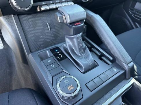 Used 2024 Toyota Tacoma TRD Sport image 28