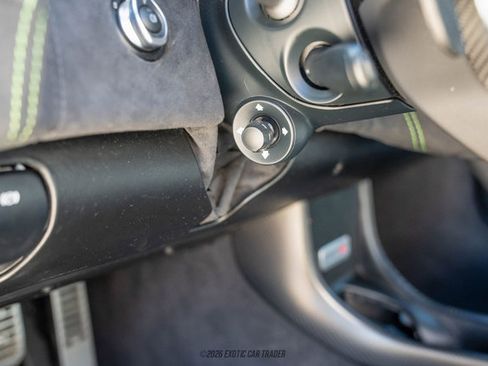 Used 2018 McLaren 570S Spider image 33