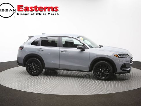Used 2025 Honda HR-V Sport image 44
