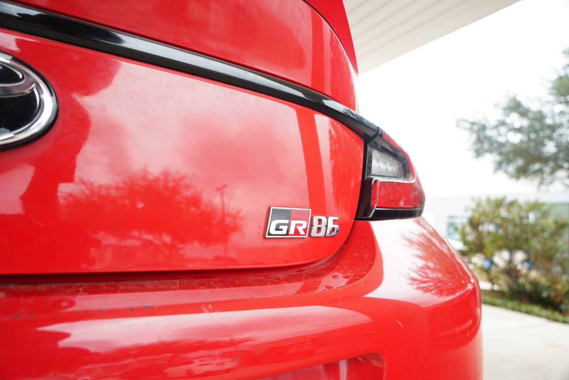 Used 2023 Toyota GR86 Premium RWD image 8