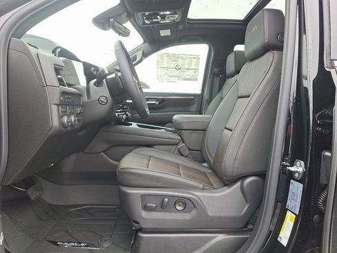 New 2026 Chevrolet Tahoe High Country AWD/4WD image 6