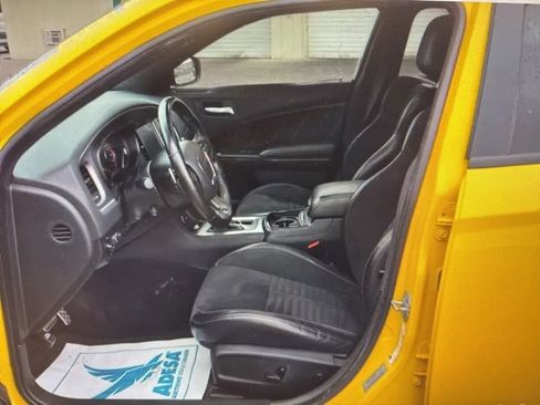 Used 2017 Dodge Charger R/T image 6