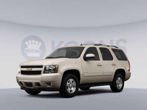 Used 2016 Chevrolet Tahoe LS w/ All-Season Package AWD/4WD image 1