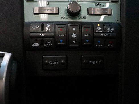 Used 2011 Honda Pilot Touring image 33