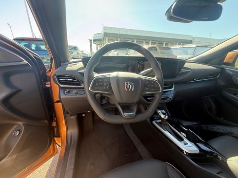 Used 2026 Buick Envista Avenir FWD image 6