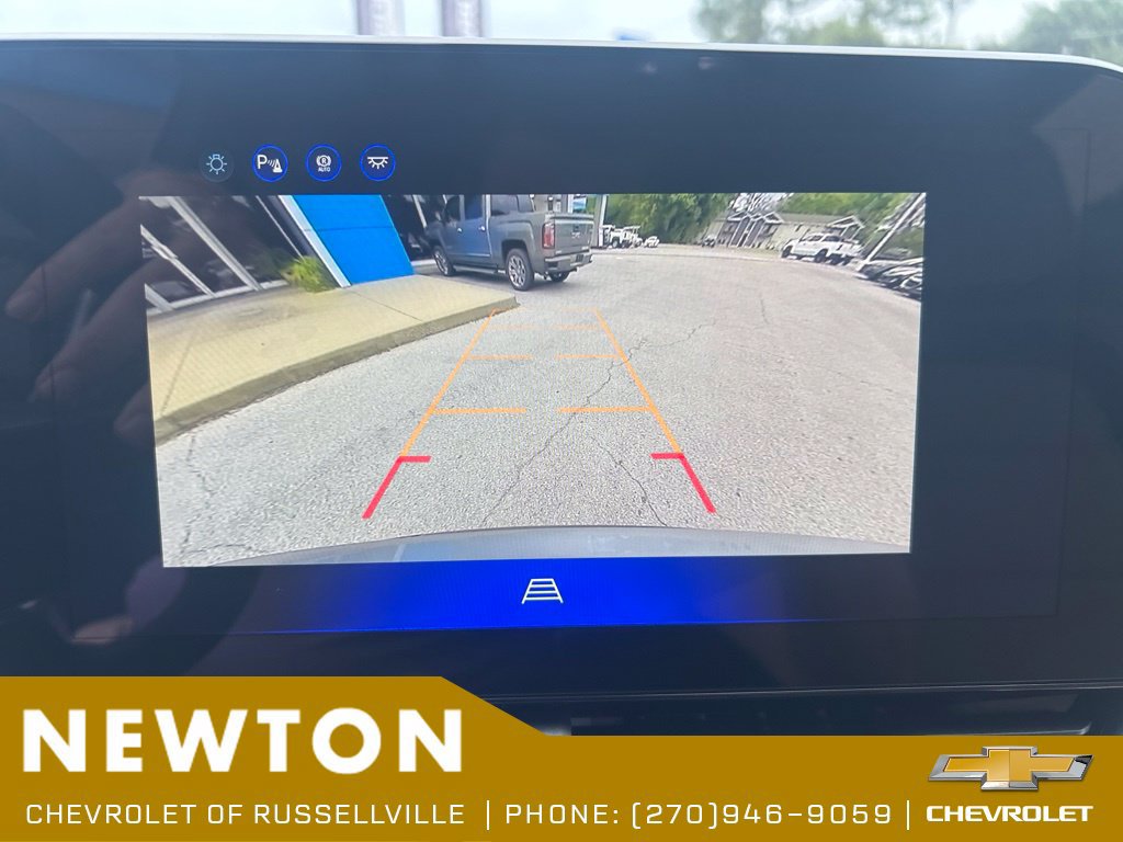 New 2027 Chevrolet Equinox ACTIV w/ Convenience Package III FWD image 11