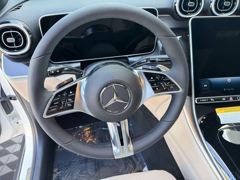 Used 2026 Mercedes-Benz GLC 300 image 16