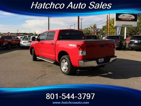 Used 2012 Toyota Tundra 4x4 CrewMax image 3