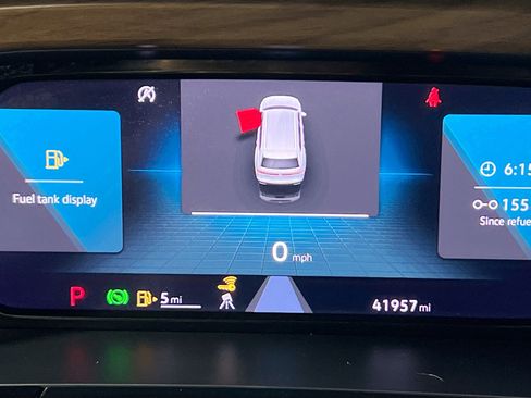 Used 2024 Volkswagen Atlas SE image 23