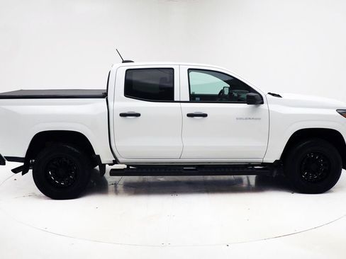 Used 2024 Chevrolet Colorado W/T w/ WT Convenience Package image 3