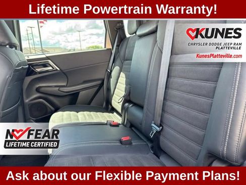Used 2022 Mitsubishi Outlander SE AWD/4WD image 24