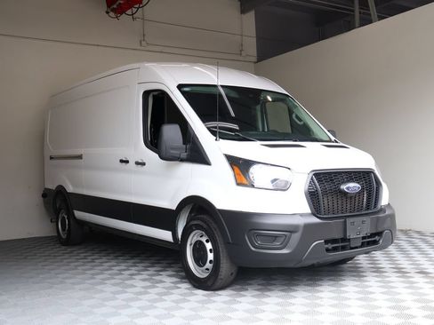 Used 2024 Ford Transit 250 148 Medium Roof w/ Load Area Protection Package RWD image 6