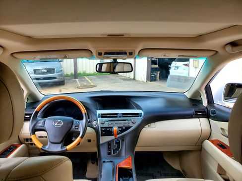 Used 2010 Lexus RX 350 2WD w/ Premium Pkg image 3