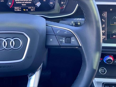 Used 2023 Audi Q3 2.0T Premium Plus w/ Premium Plus Package image 24