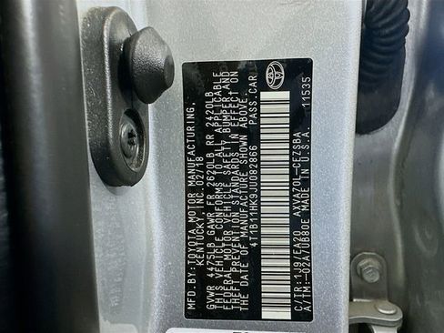 Certified 2018 Toyota Camry SE image 28