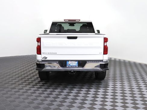 Used 2023 Chevrolet Silverado 1500 LT AWD/4WD image 6