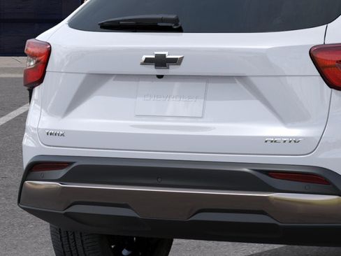 New 2026 Chevrolet Trax ACTIV image 14