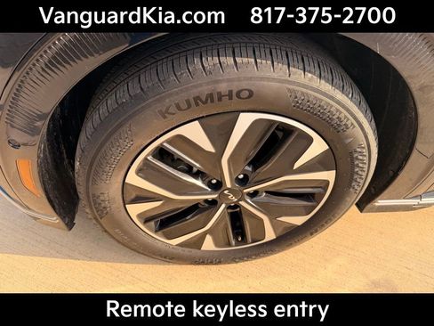 Certified 2024 Kia EV6 Wind w/ Wind Technology Package image 8