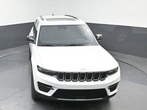 New 2026 Jeep Grand Cherokee Laredo X AWD/4WD image 36