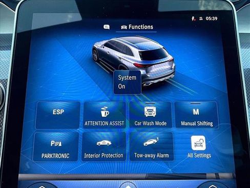 Used 2026 Mercedes-Benz GLC 300 image 24