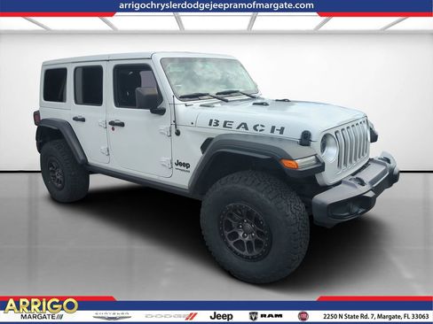 Used 2022 Jeep Wrangler Unlimited Sport w/ Xtreme Recon 35" Tire Package image 1