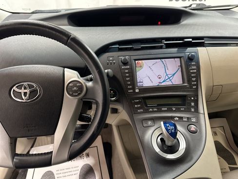 Used 2010 Toyota Prius Five image 27